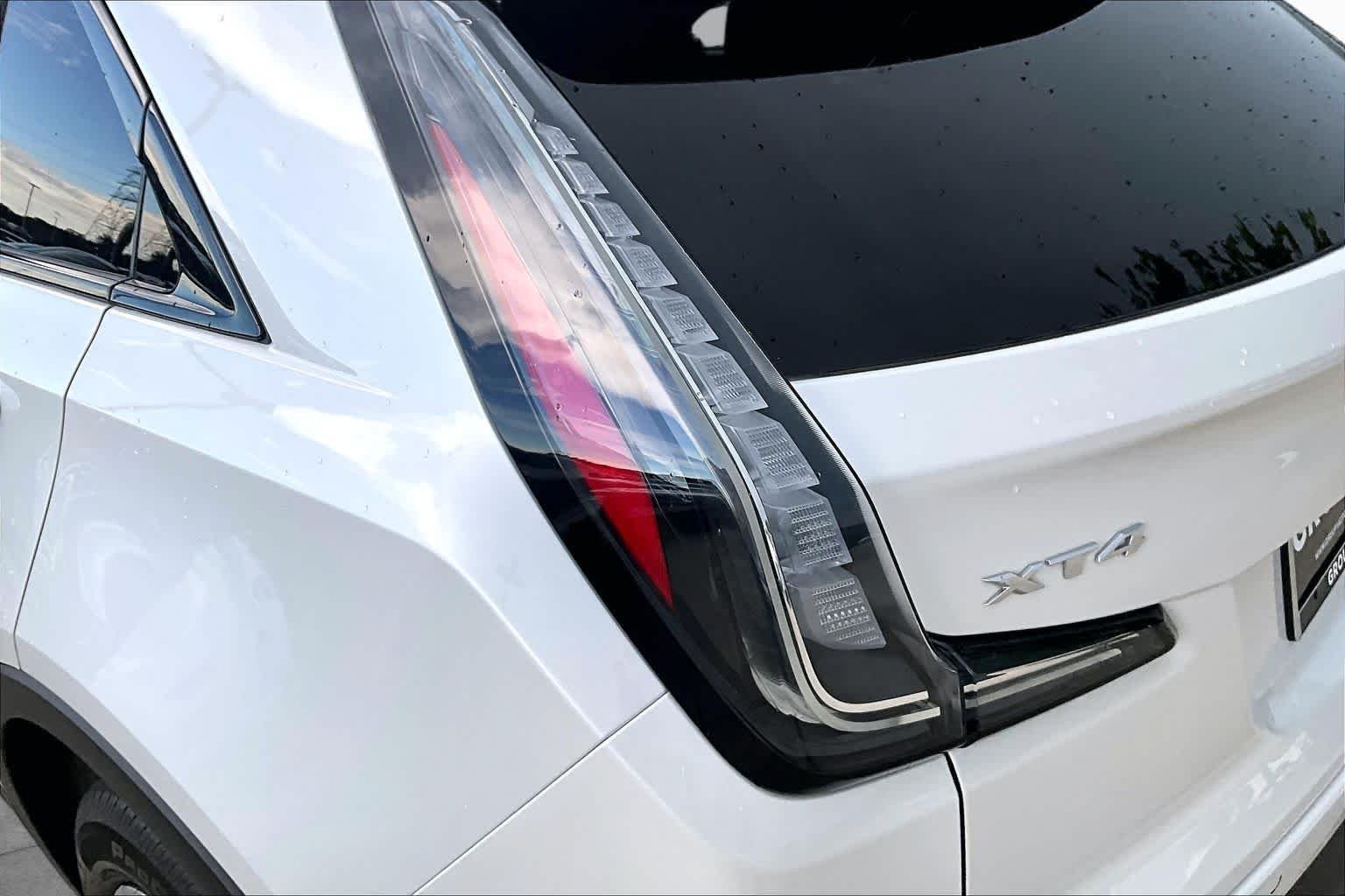 Used 2023 Crystal White Tricoat Cadillac FWD Sport image 29
