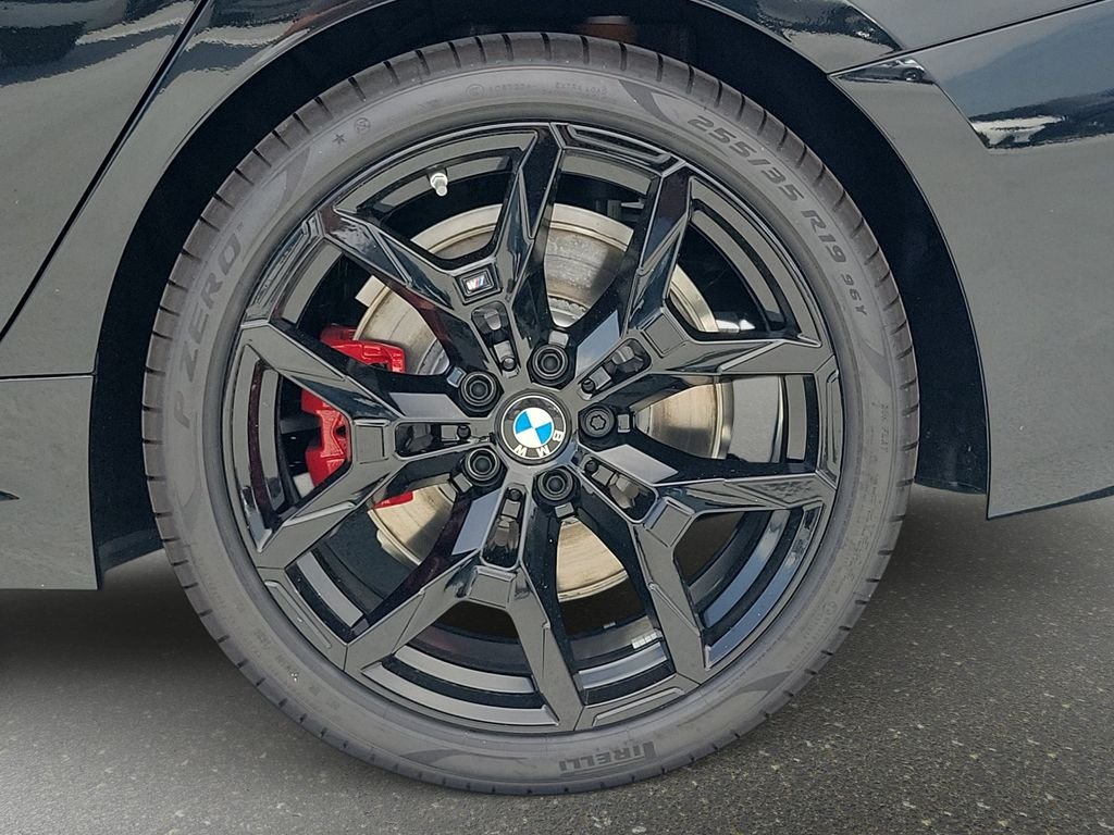 New 2026 Black Sapphire Metallic BMW 330i image 17