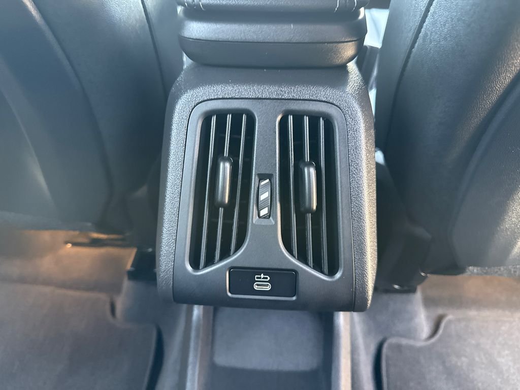 Used 2026 Dune Grey Metallic BMW xDrive28i image 17