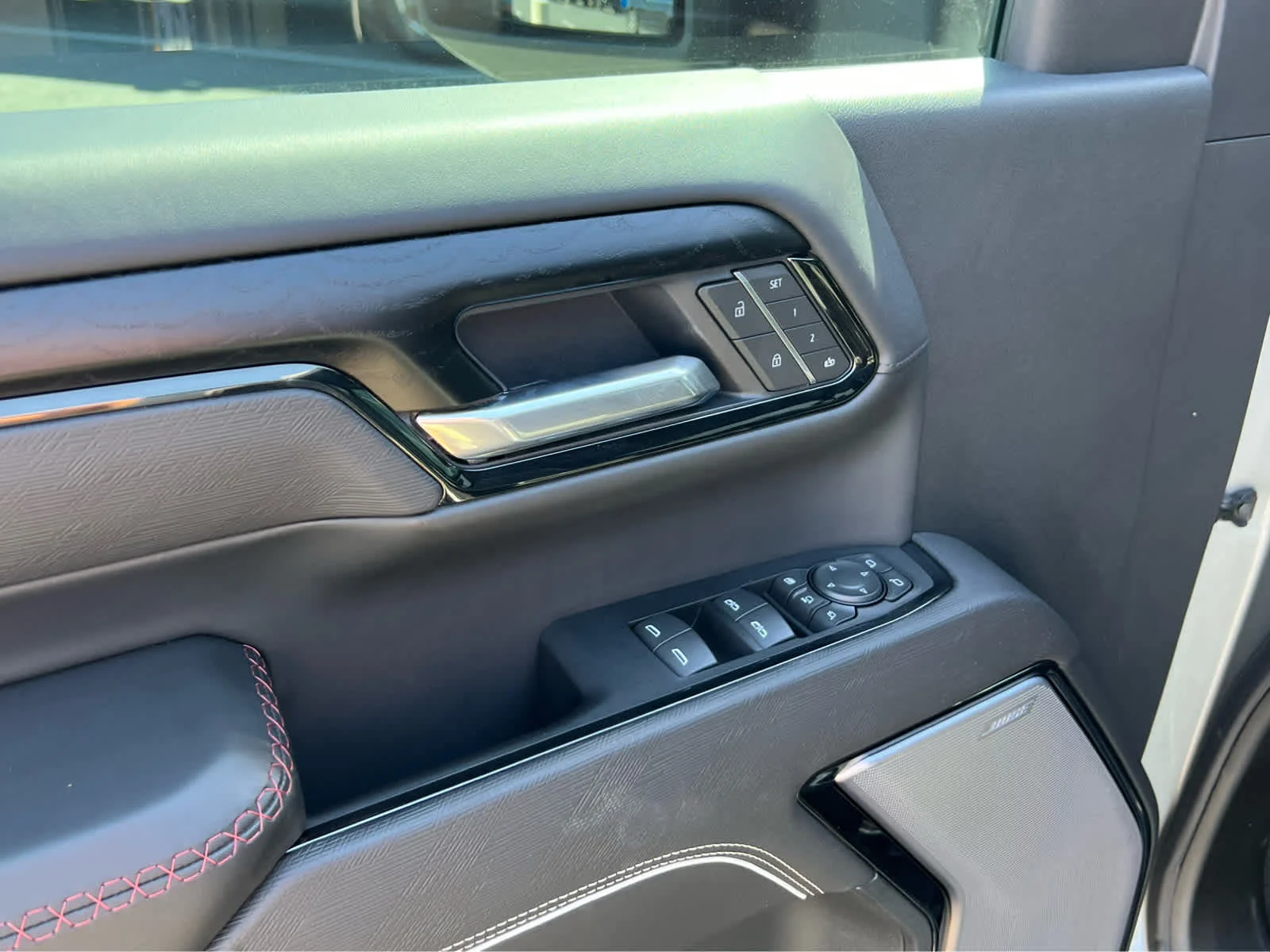 Used 2025 Gray GMC AT4X image 32
