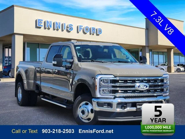 2027 Ford Super Duty F-350® Lariat®