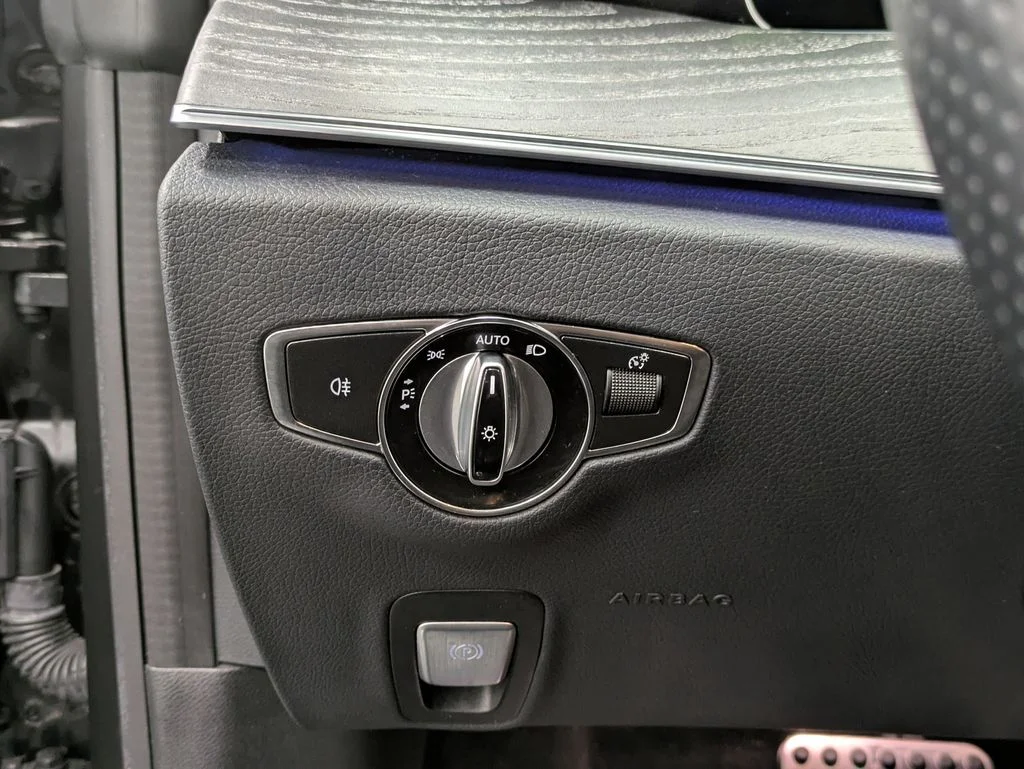 Used 2021 Gray Mercedes-Benz  image 23