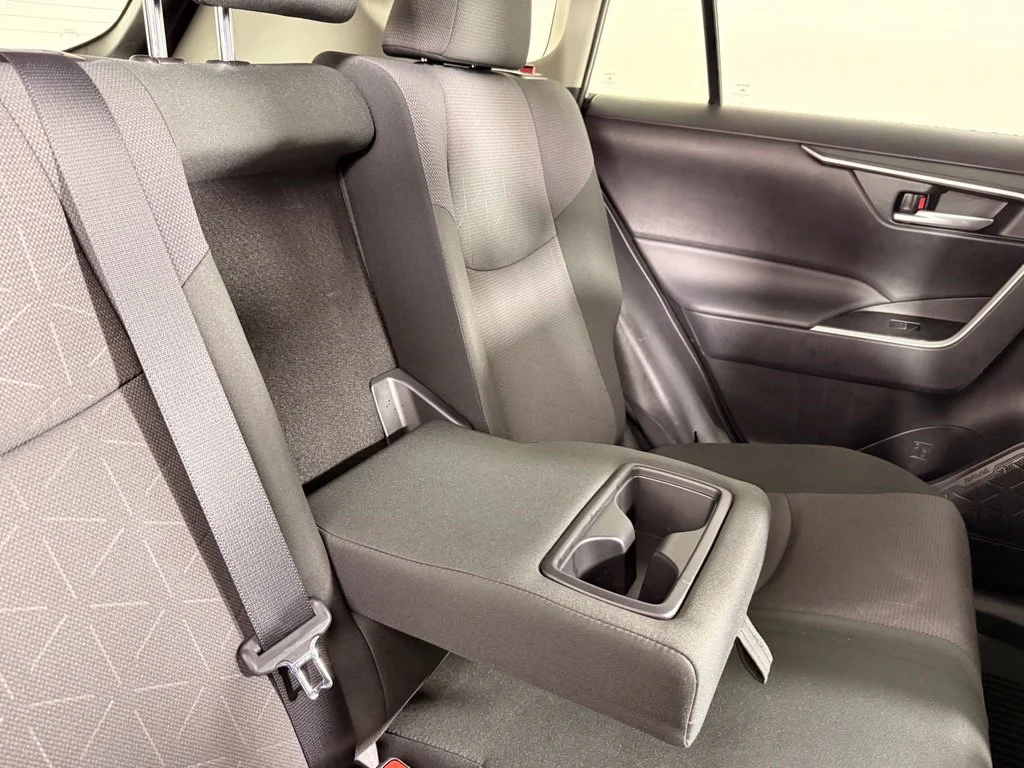 Used 2025 White Toyota XLE image 20