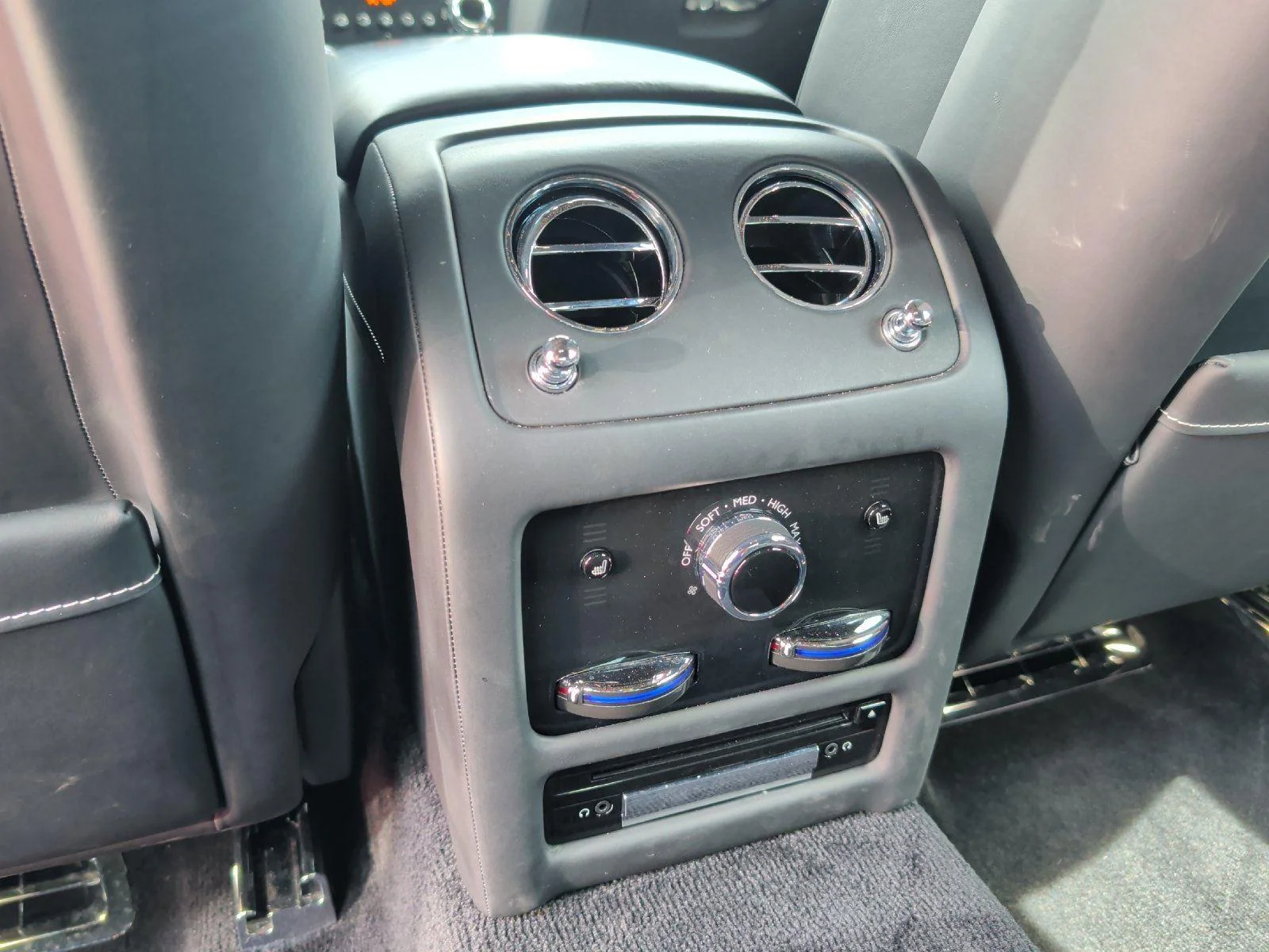 Used 2021 Black Diamond Rolls-Royce BASE image 35