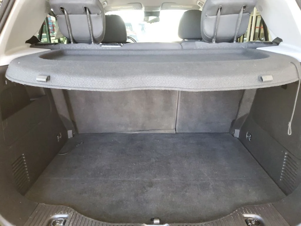 Used 2018 Black Chevrolet LS image 28