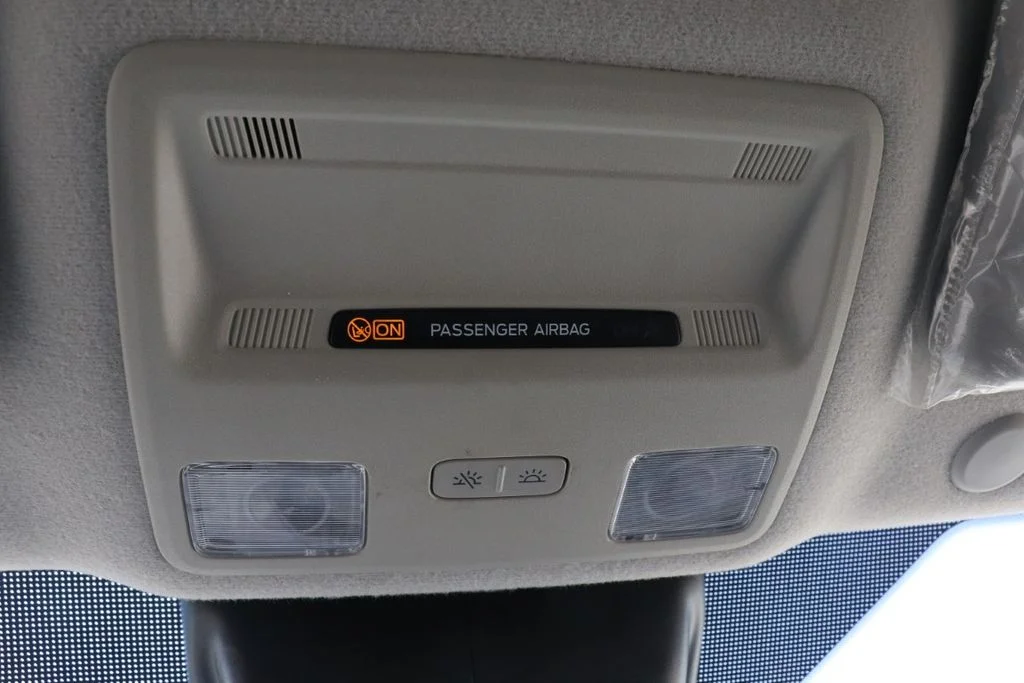 Used 2022 White Ford Base image 17