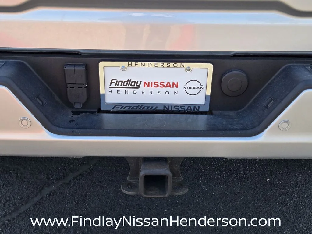 Used 2021 Silver GMC Denali image 16