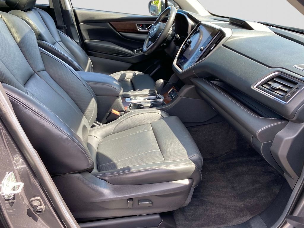 Used 2024 Gray Subaru Touring image 27