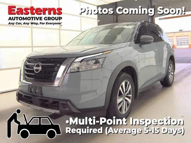 2024 Nissan Pathfinder SL