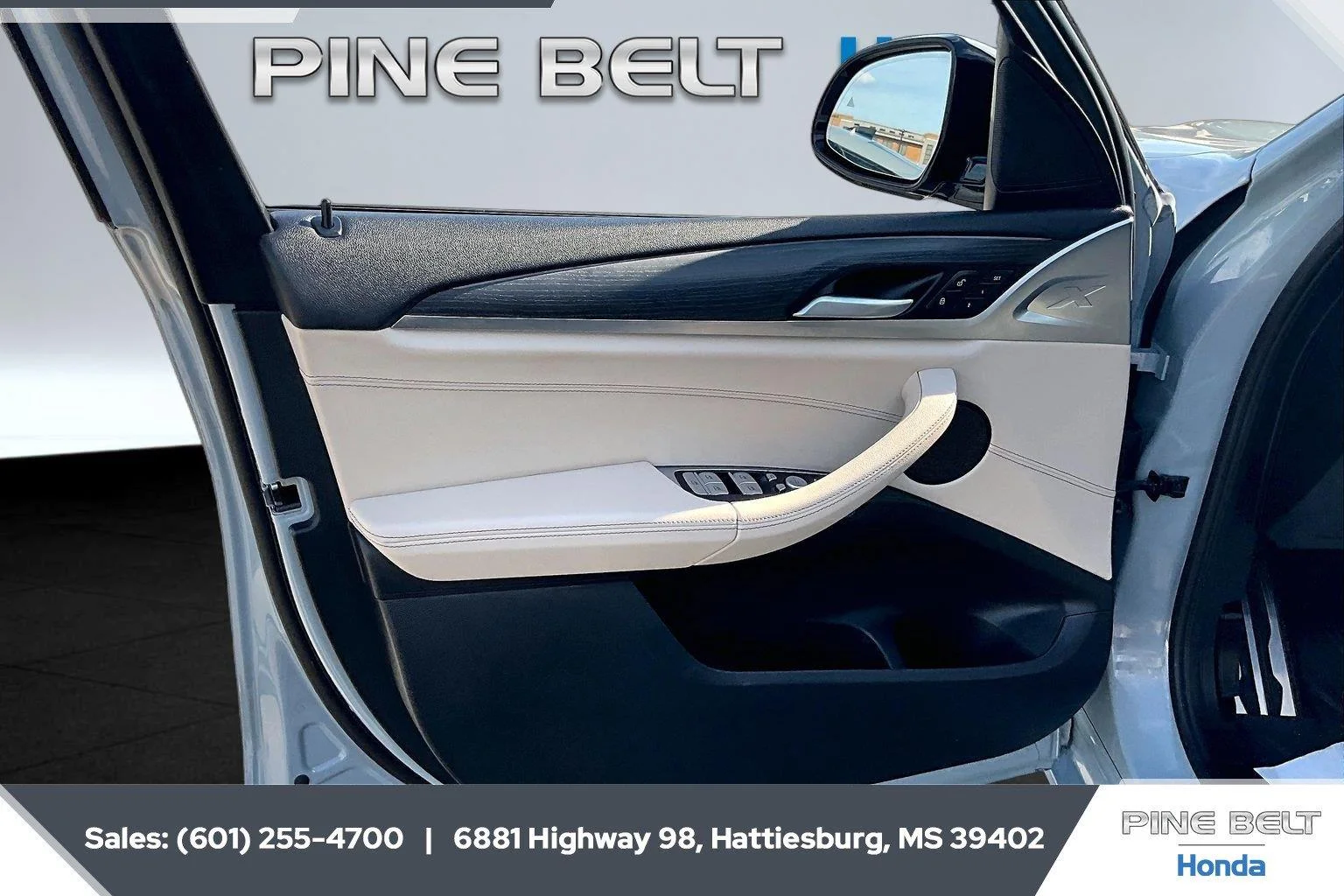 Used 2022 Brooklyn Grey Metallic BMW sDrive30i image 17