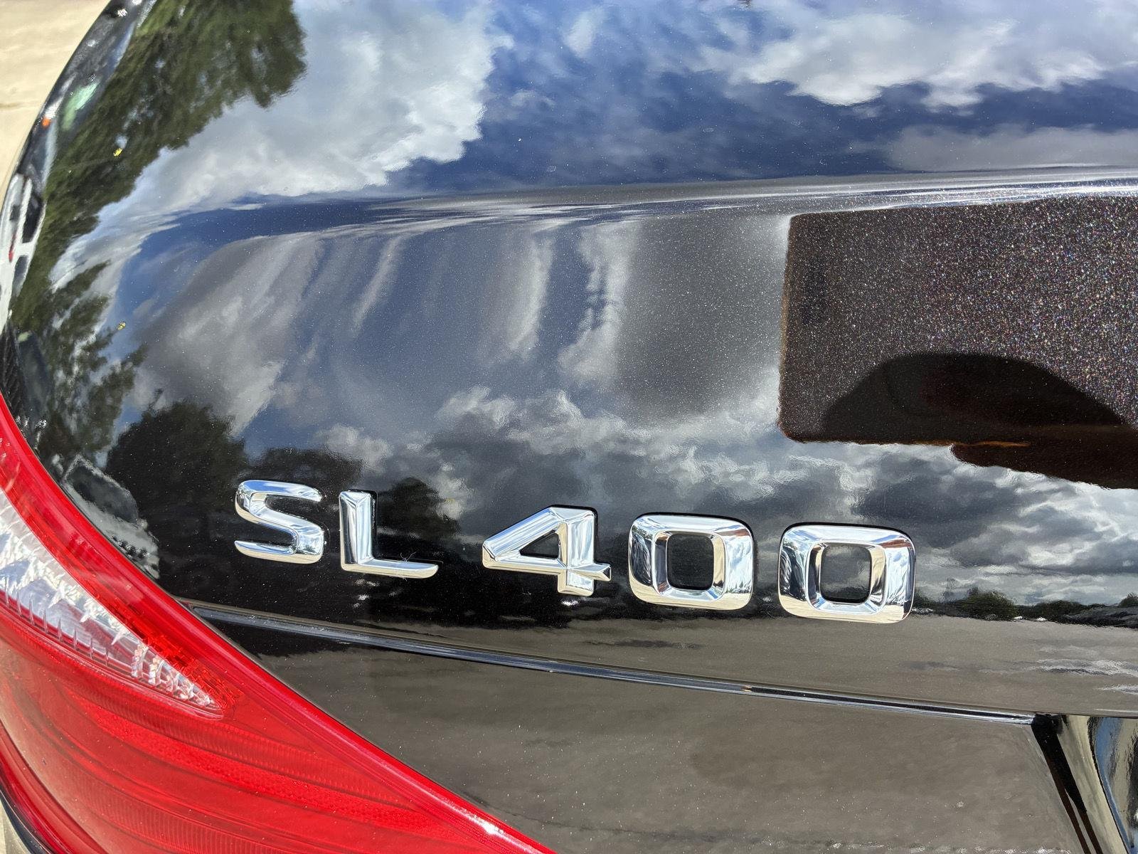 Used 2016 Obsidian Black Metallic Mercedes-Benz SL 400 image 10