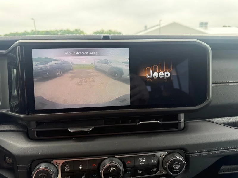 Used 2025 Gray Jeep High Tide image 14