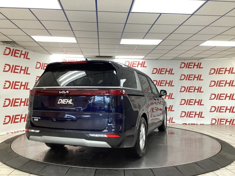 Used 2023 Blue Kia LX Seat Package image 7