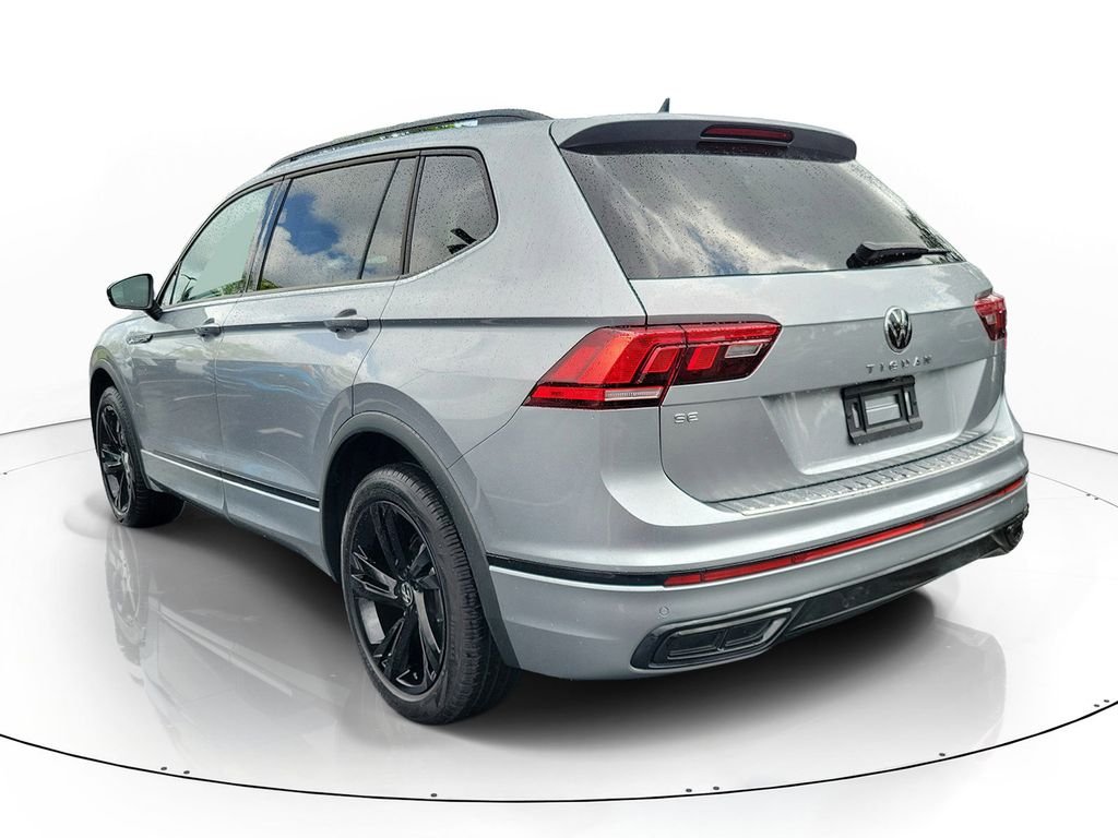 Used 2023 Silver Volkswagen 2.0T SE R-Line Black image 3