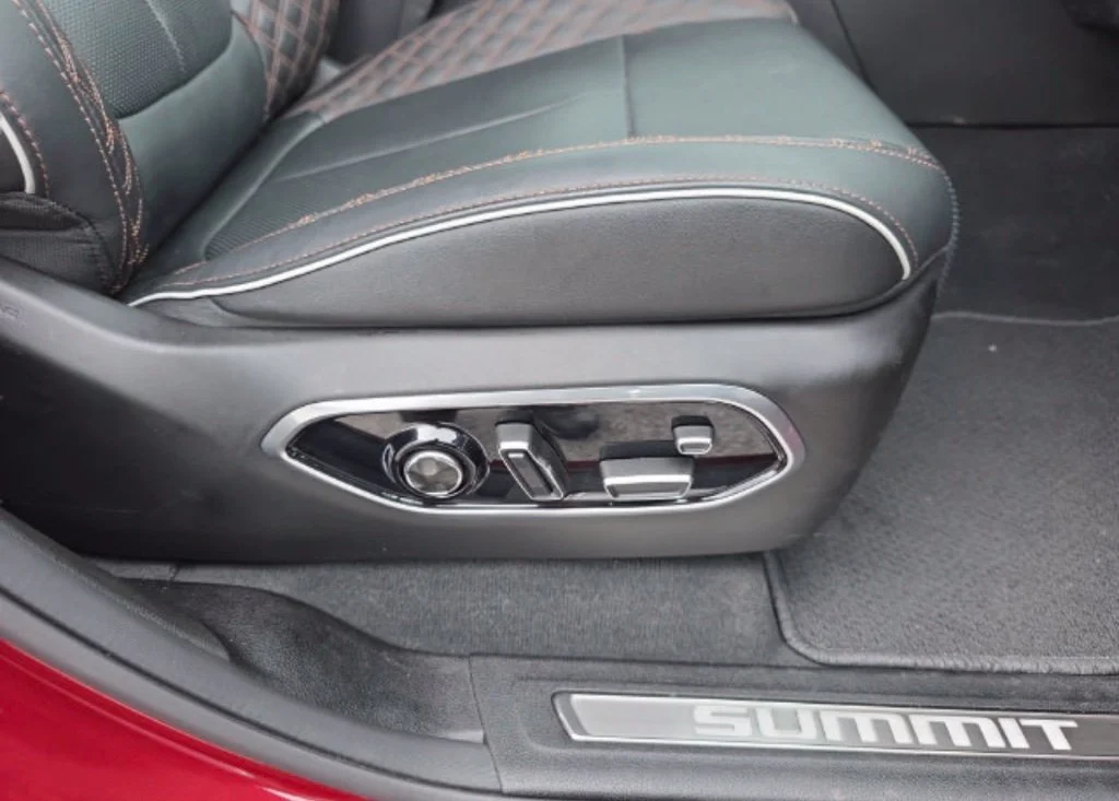 2025 Jeep Grand Cherokee L Summit - Photo 9