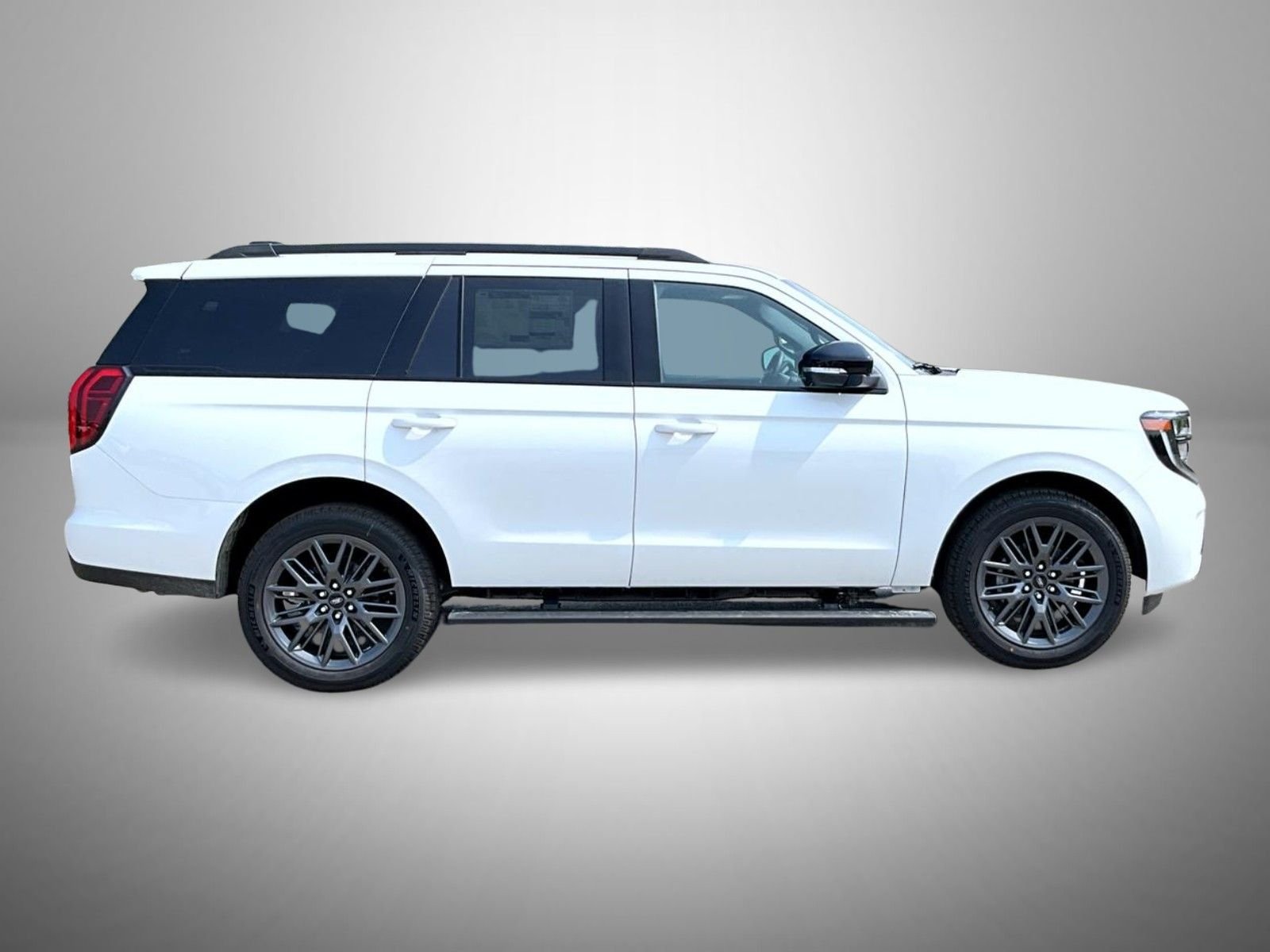 New 2027 Star White Metallic Tri-Coat Ford Platinum image 4