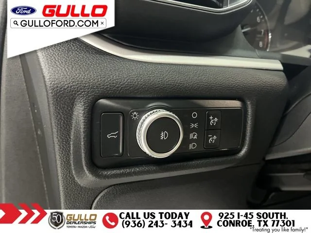 Certified Used 2021 Oxford White Ford XLT image 19