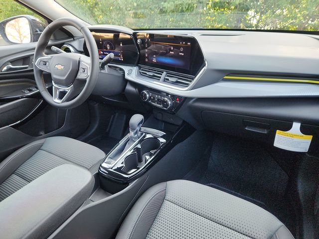 2026 Chevrolet Trax LT - Photo 19