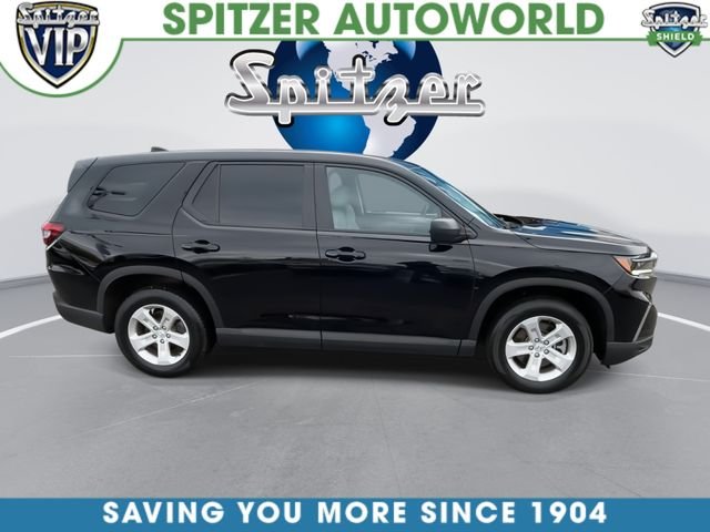 Used 2023 Black Honda LX image 10