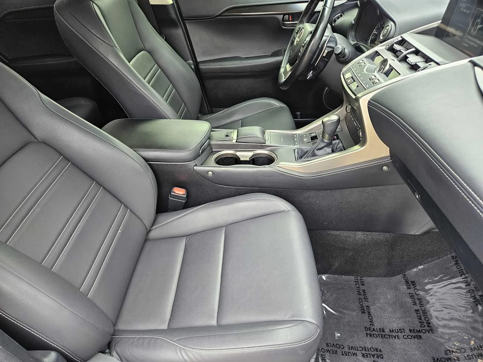 Used 2019 Nebula Gray Pearl Lexus  image 9
