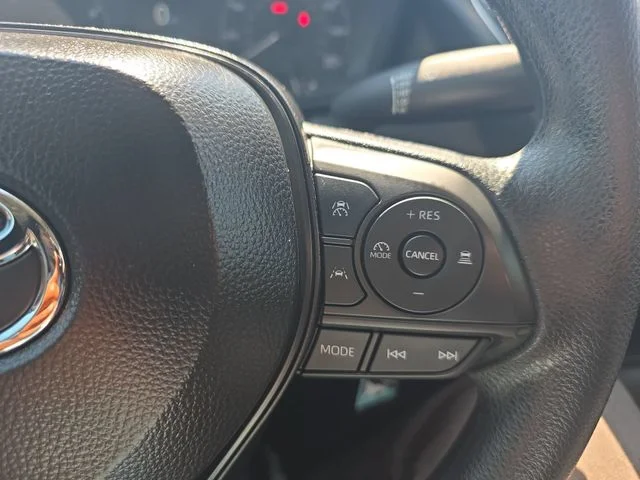 Used 2025  Toyota LE image 18