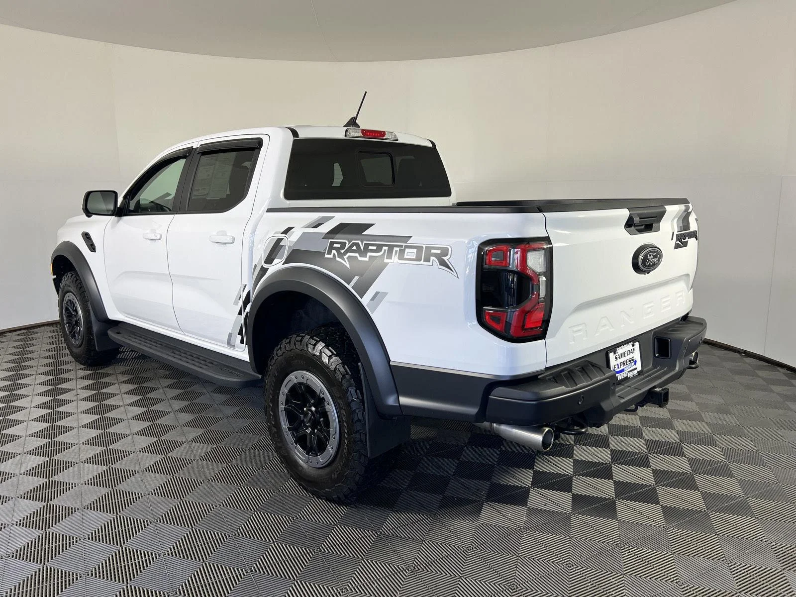 Used 2025 Oxford White Ford Raptor image 6
