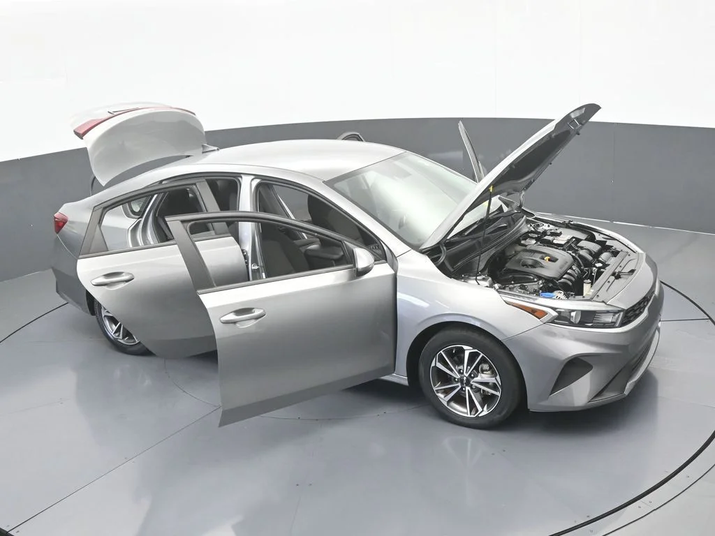 Used 2022 Steel Gray Kia LXS image 62