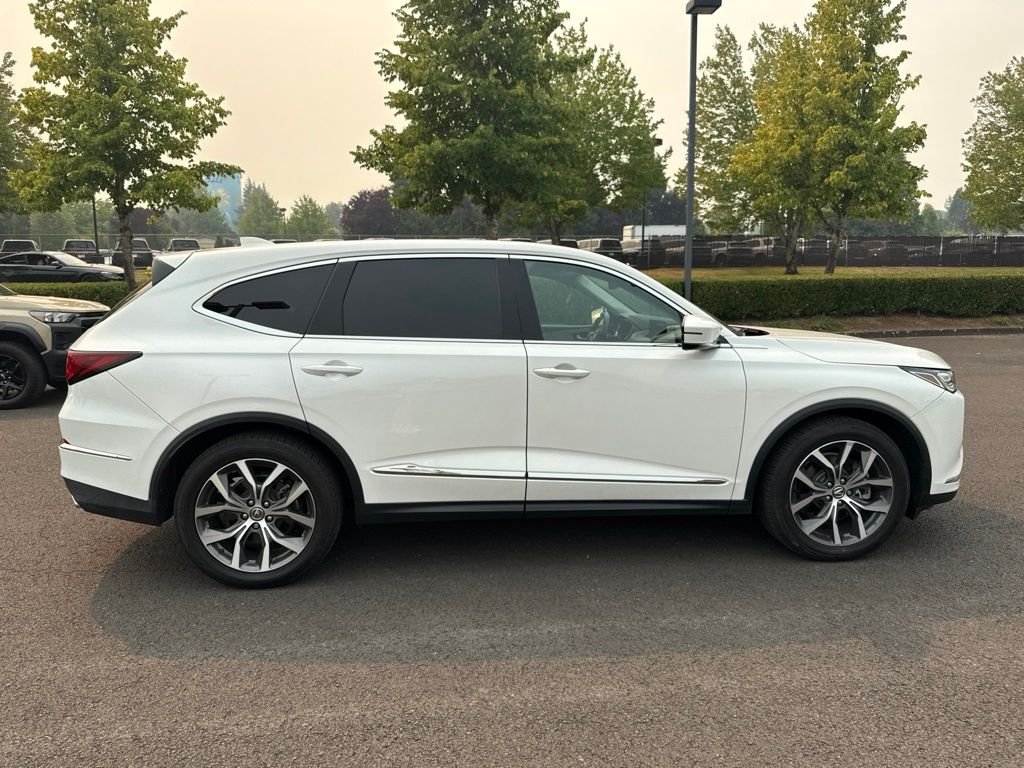 Used 2023 Platinum White Pearl Acura Technology image 8