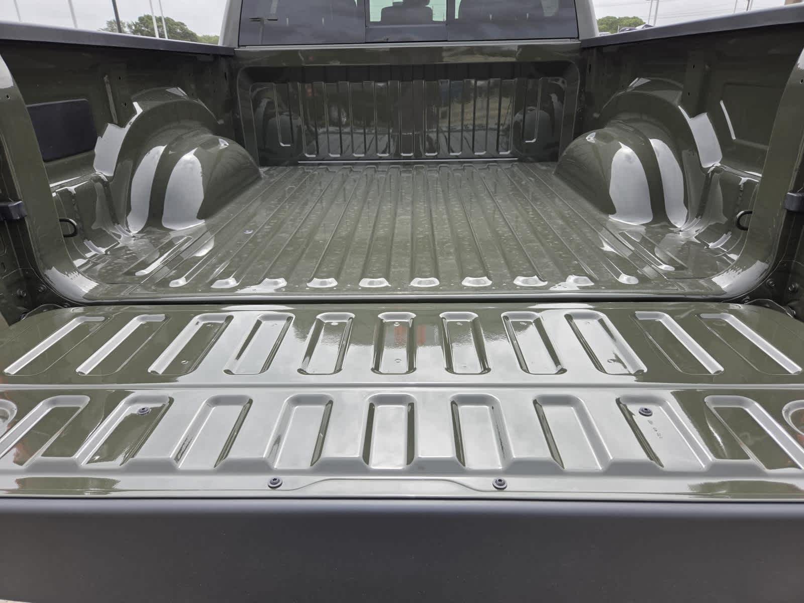 New 2026 GREEN Ram Laramie image 12