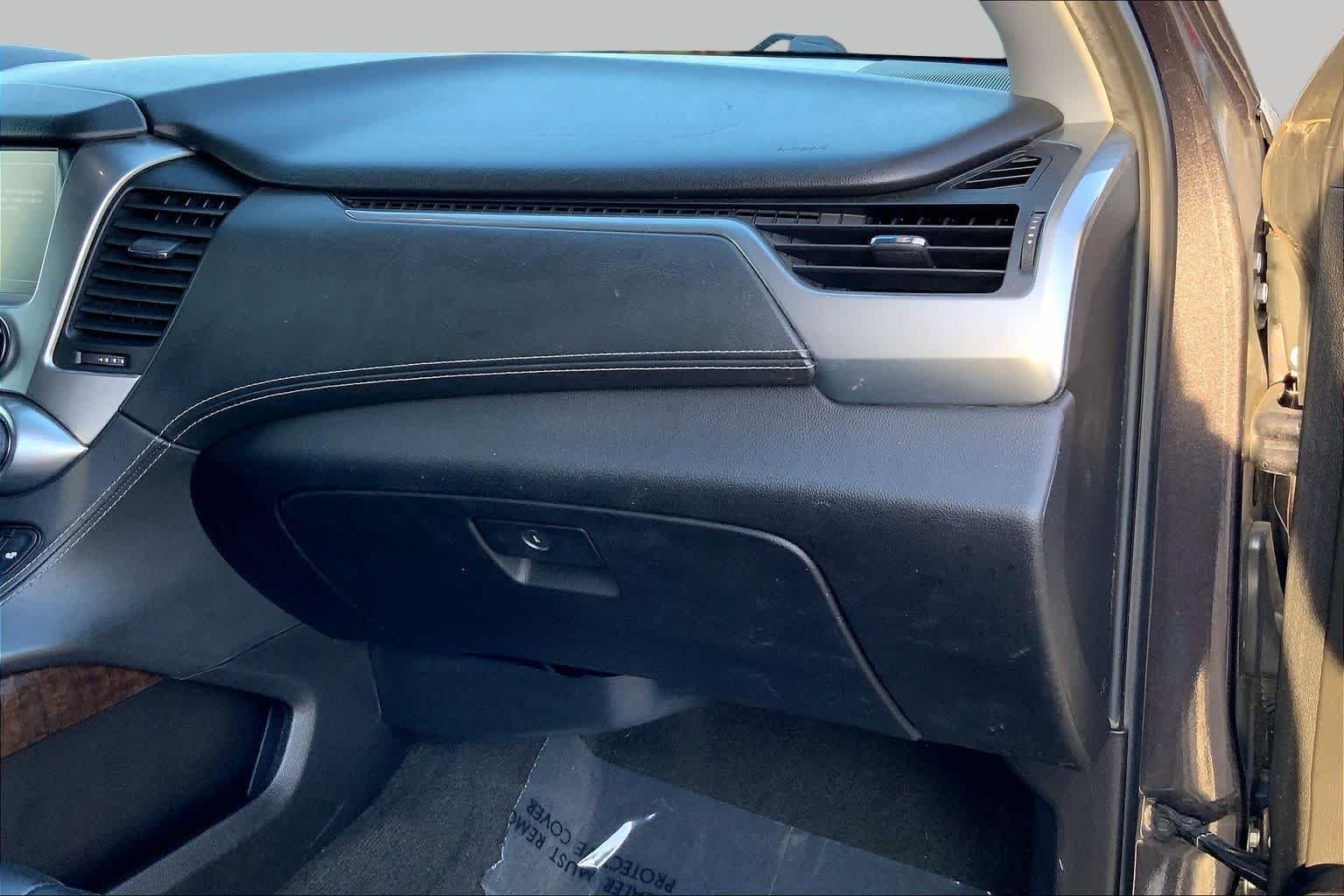 Used 2017 Tungsten Metallic Chevrolet LT image 18
