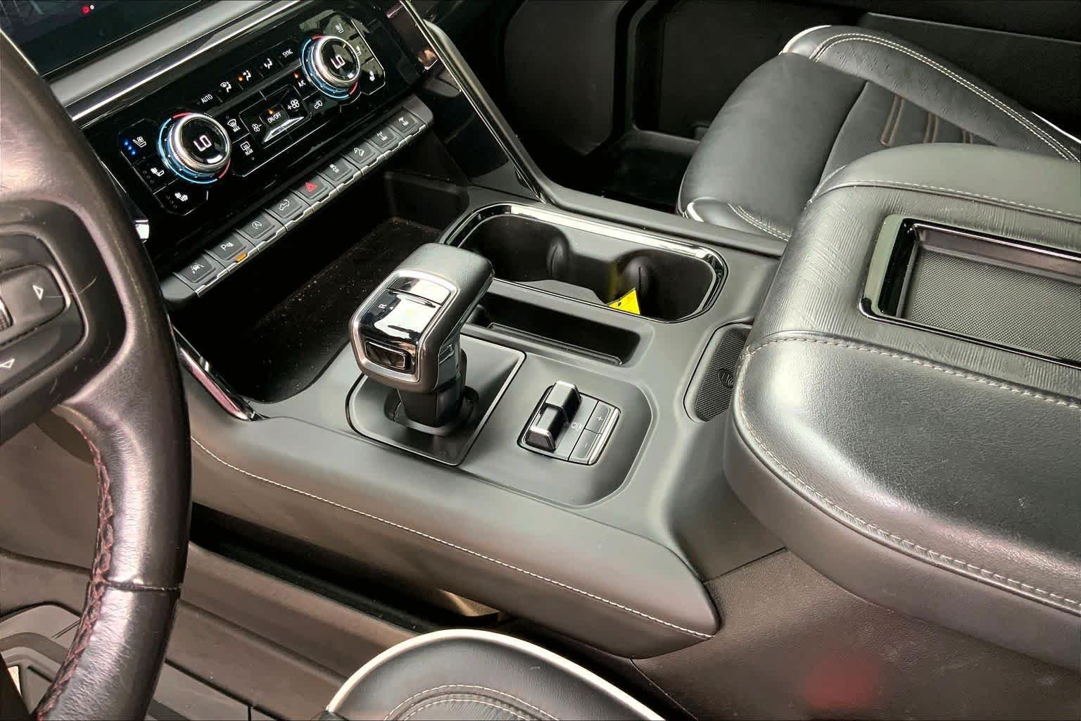 Used 2022 Onyx Black GMC AT4X image 17