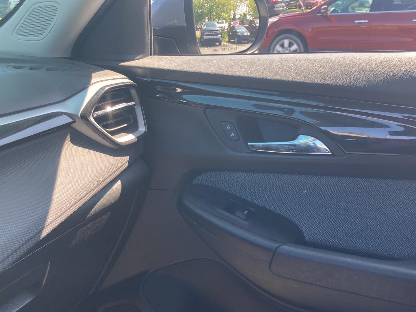 Used 2024 Sterling Gray Metallic Chevrolet LT image 20