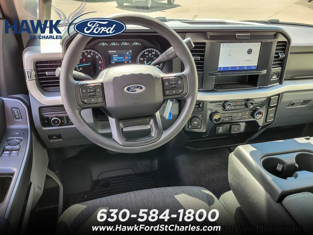 New 2025 Avalanche Ford F-350® XLT image 8