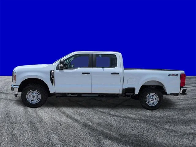 New 2026 Oxford White Ford F-250® XL image 7