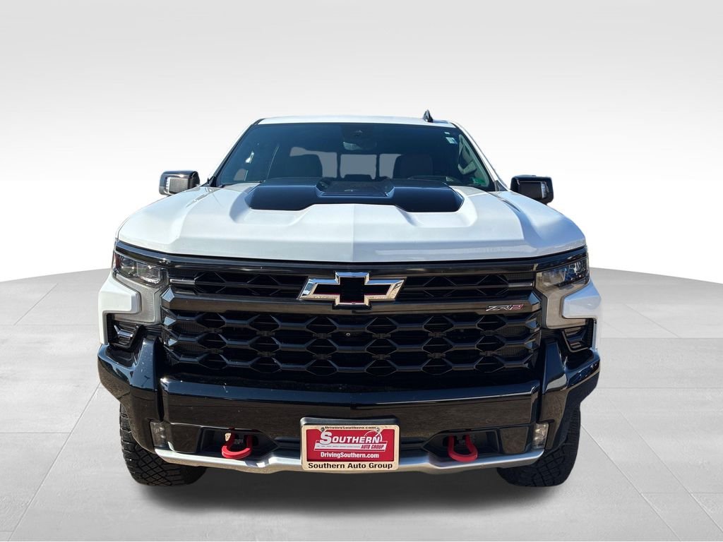 Used 2023 White Chevrolet ZR2 image 9