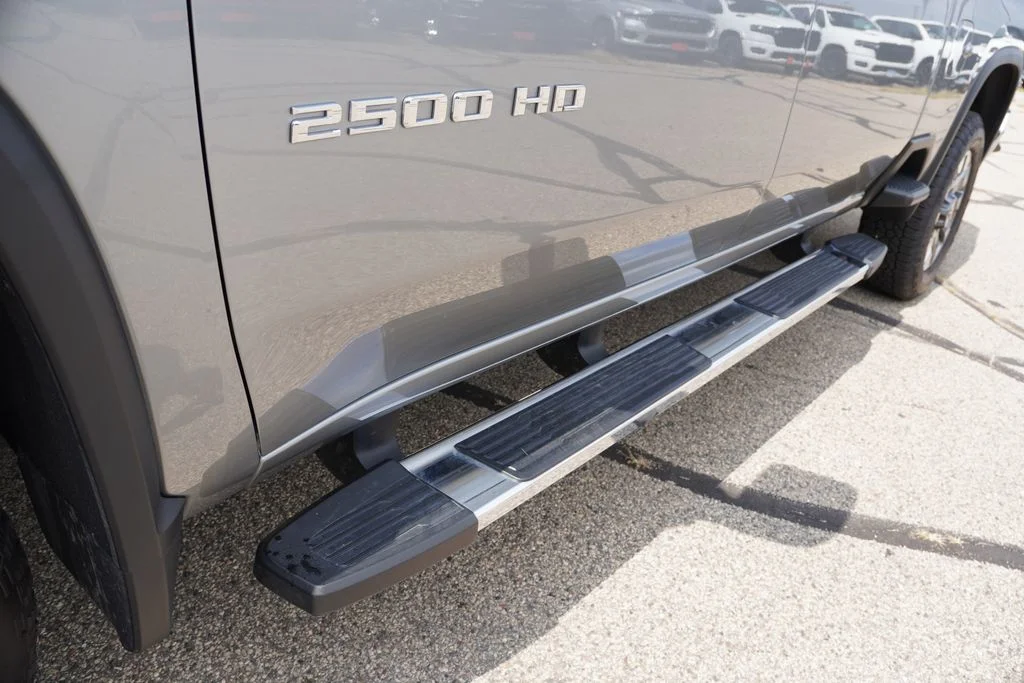 Used 2025 Sterling Gray Metallic Chevrolet LT image 14
