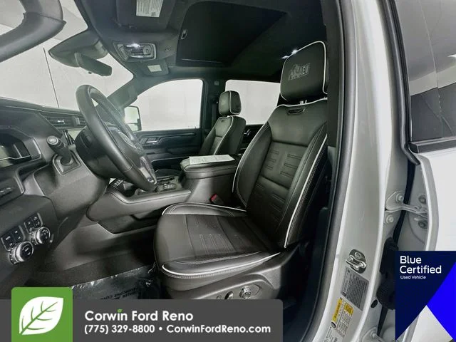 Certified Used 2025 Summit White GMC AT4X image 26