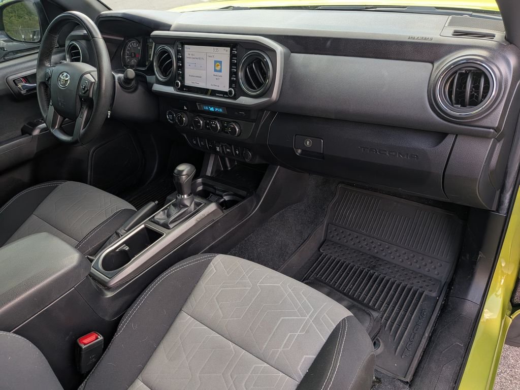 Certified Used 2023  Toyota TRD Off-Road image 27