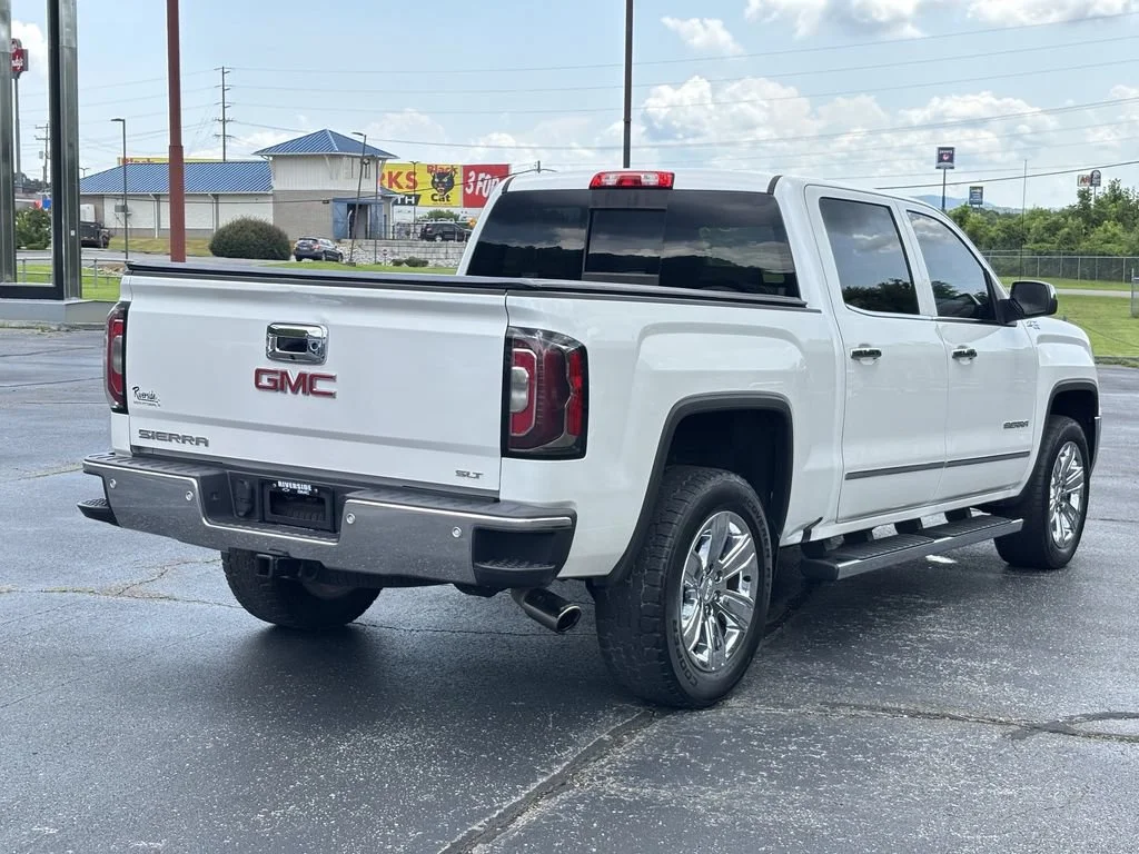 Used 2017 WHITE FROST TRICOAT GMC SLT image 7