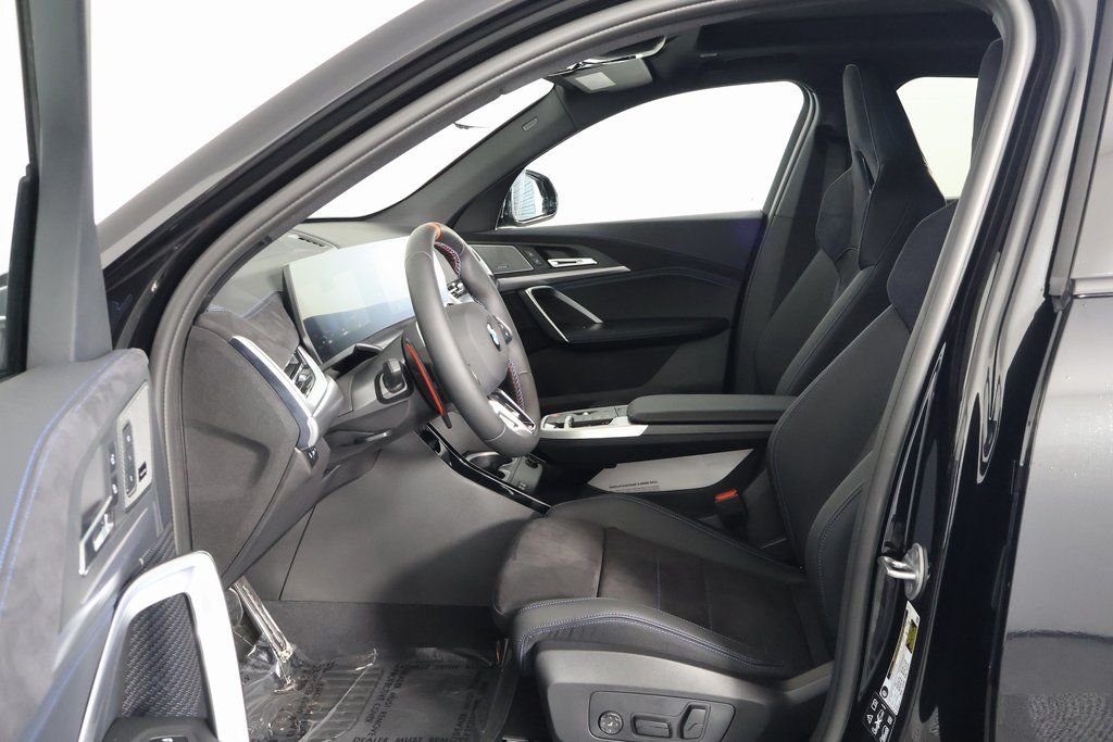 New 2026 Black Sapphire Metallic BMW X2 M35i image 5