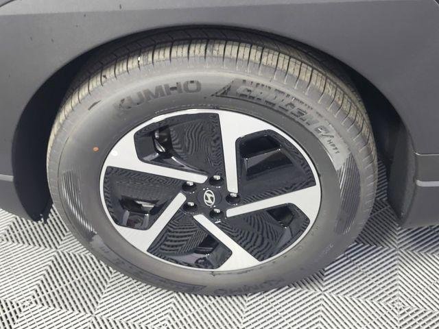 2026 Hyundai IONIQ 9 SE - Photo 8