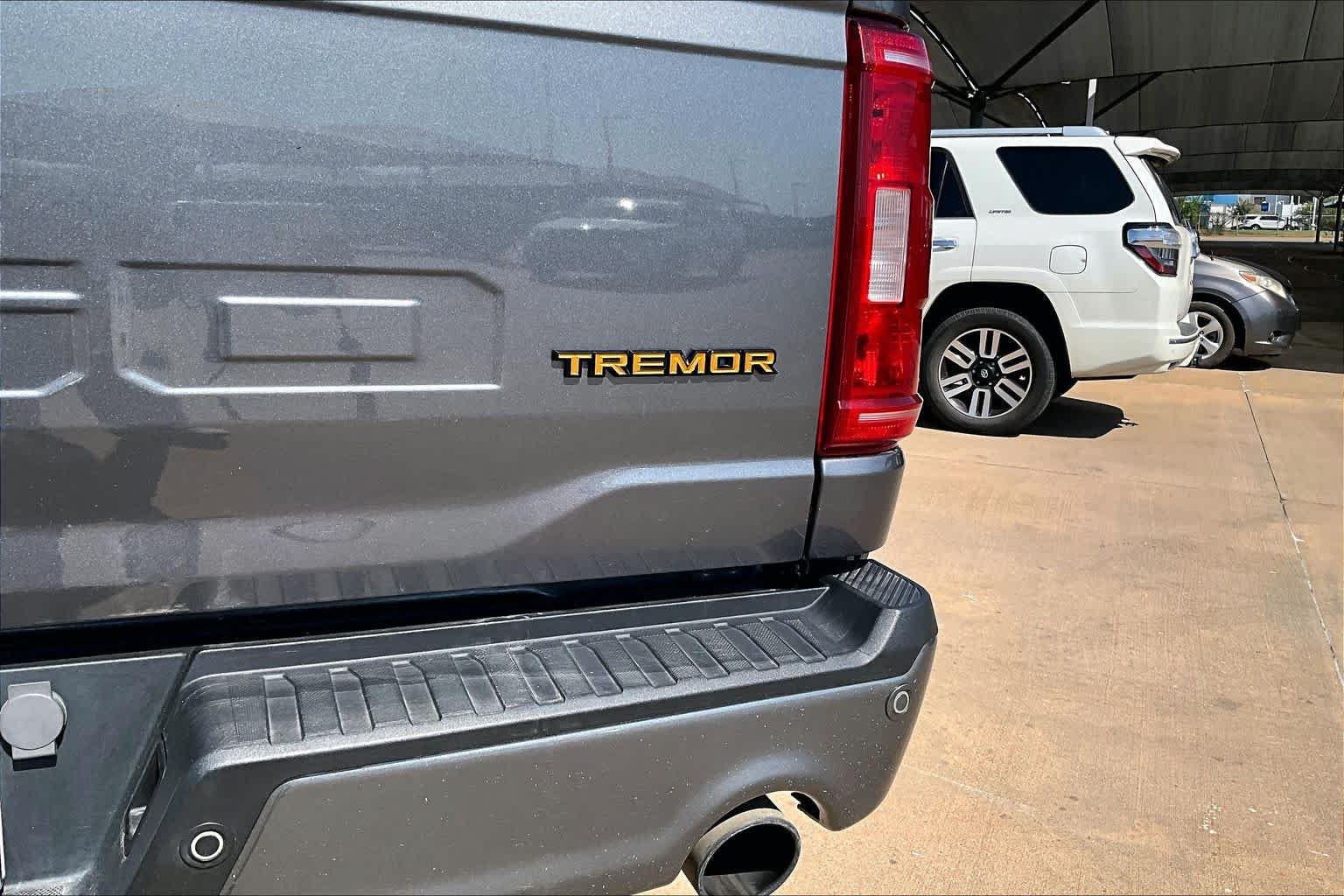 Used 2023 Carbonized Gray Metallic Ford Tremor image 19