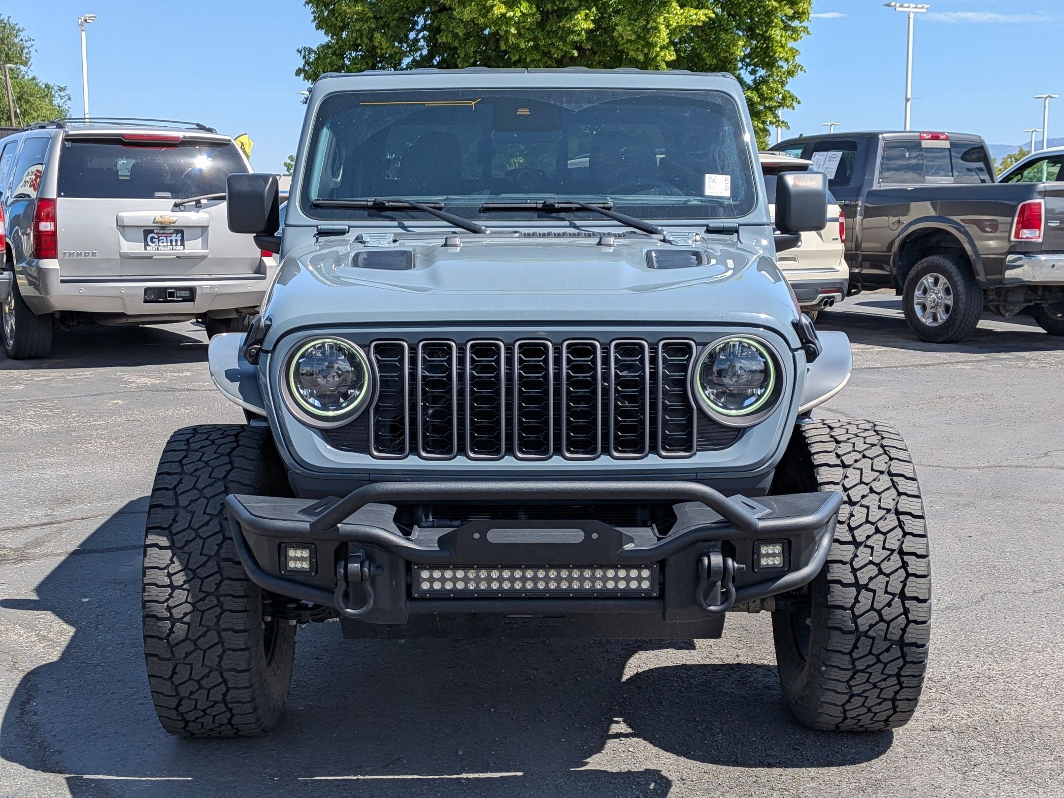Used 2024 Anvil Clearcoat Jeep Rubicon image 9