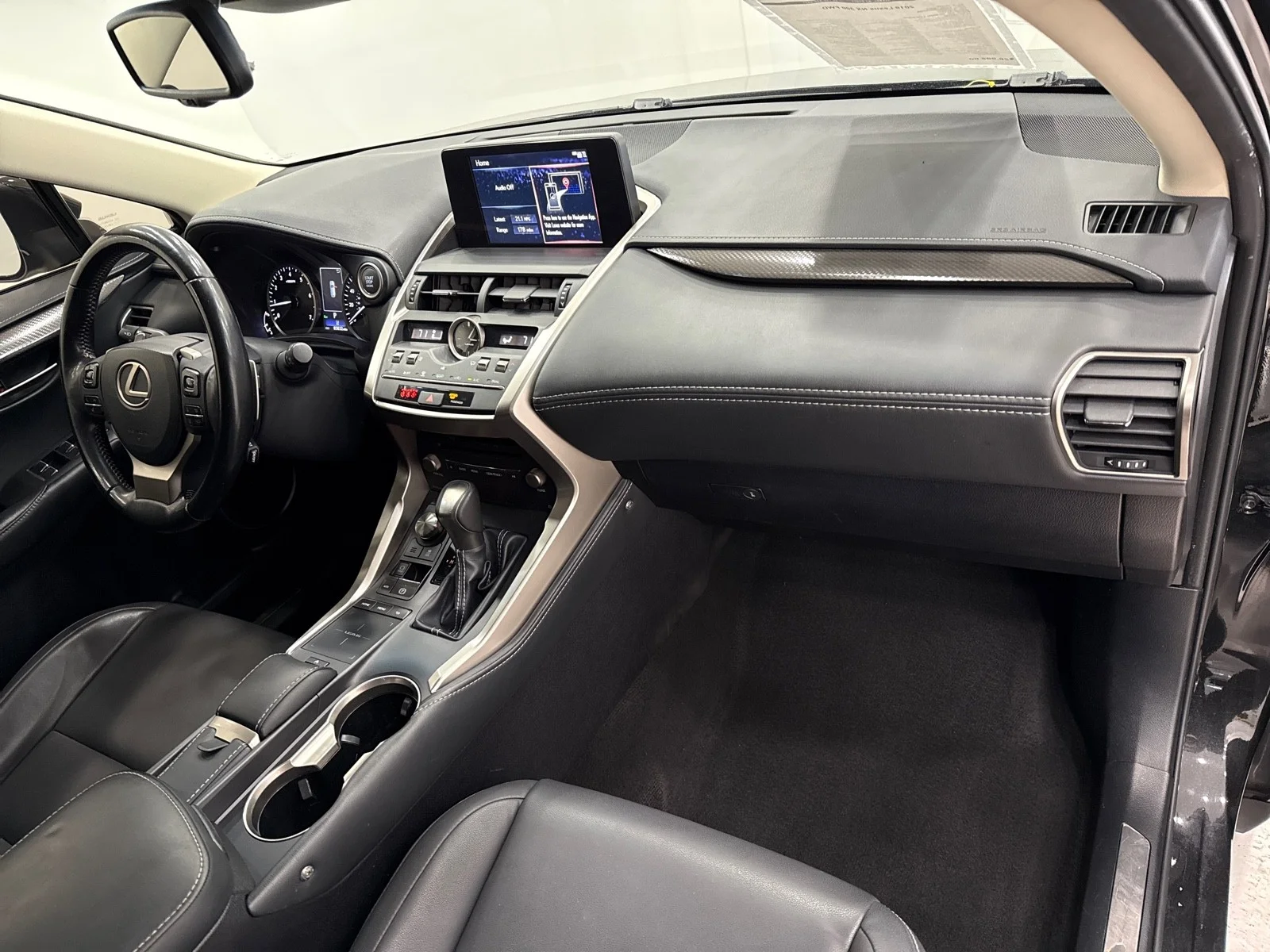 Used 2019 Caviar Lexus 300 FWD image 46