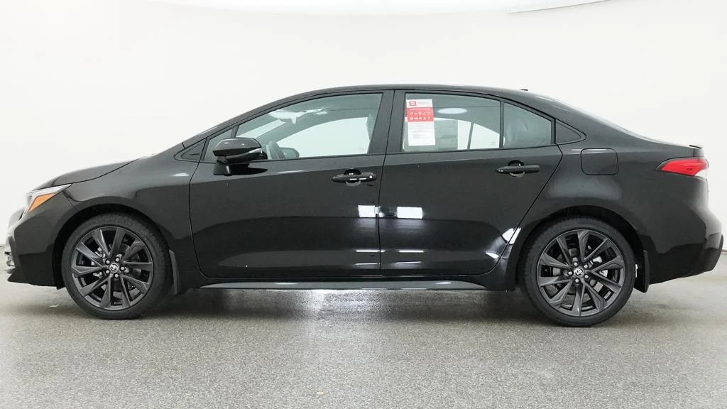 New 2026 Midnight Black Metallic Toyota SE image 2