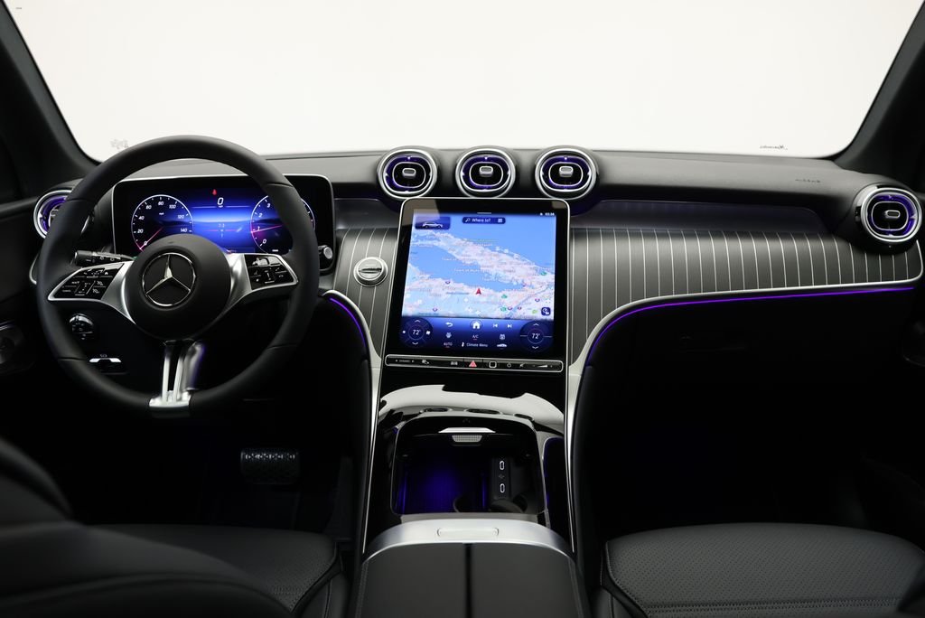 New 2026 Black Mercedes-Benz GLC 300 image 17