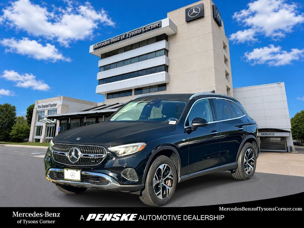 2025 Mercedes-Benz GLC Base
