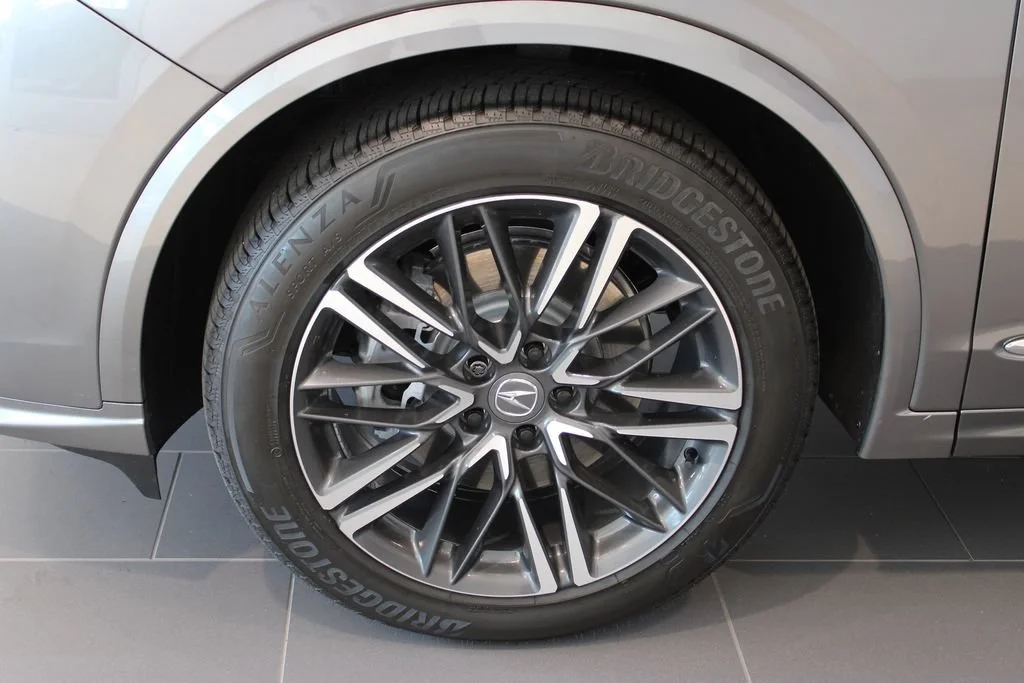 Used 2026 Liquid Carbon Metallic Acura SH-AWD with Advance Package image 67
