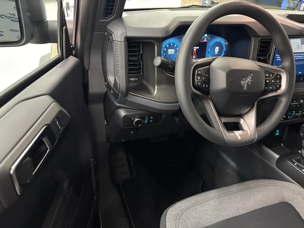 New 2025 Shadow Black Ford Base image 10