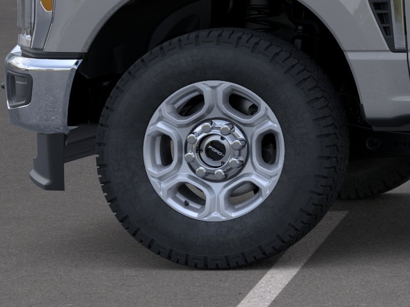 New 2026 Avalanche Ford F-250® XLT image 19